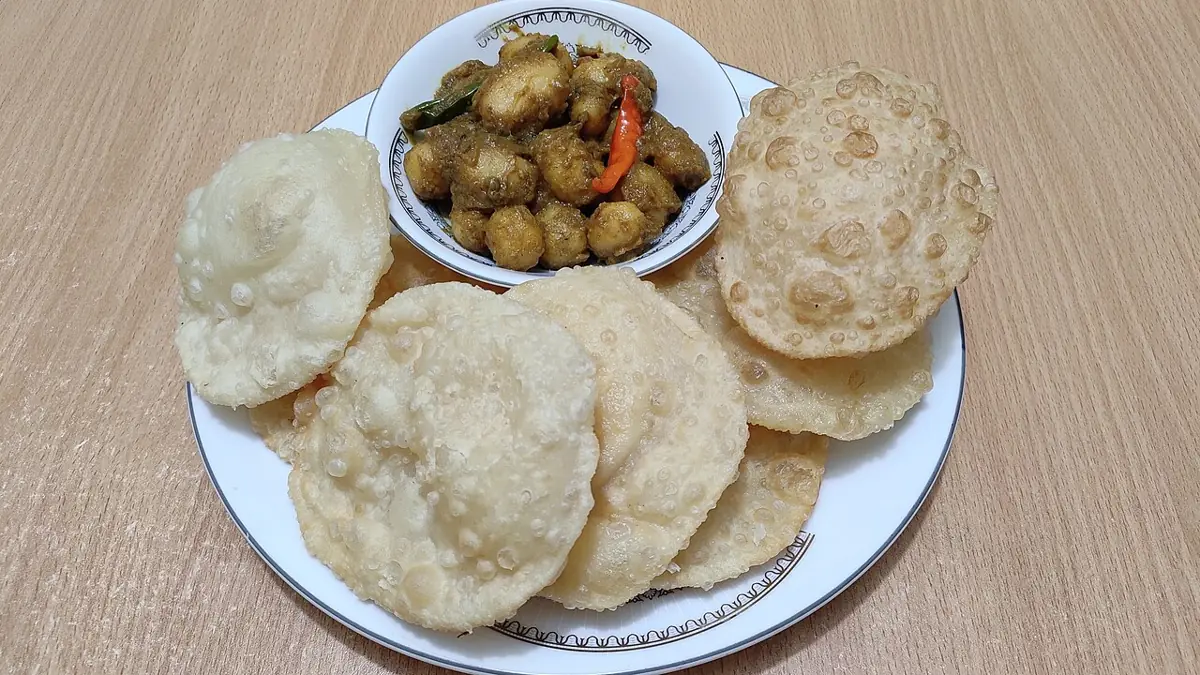 Luchi with alur dom.